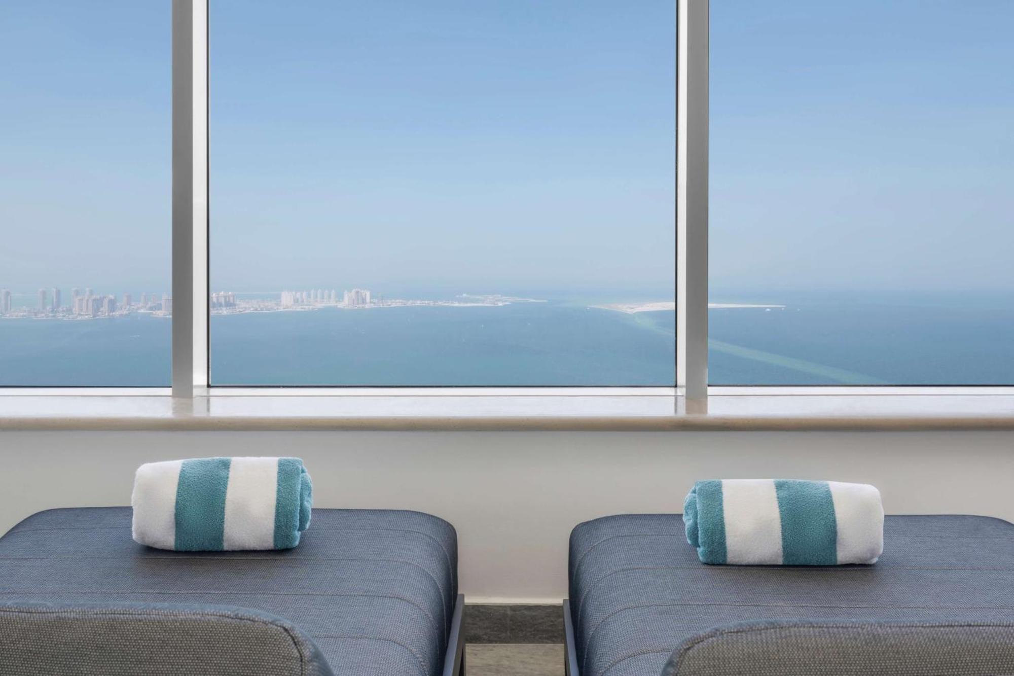Aleph Doha Residences, Curio Collection By Hilton Luaran gambar View from the spa