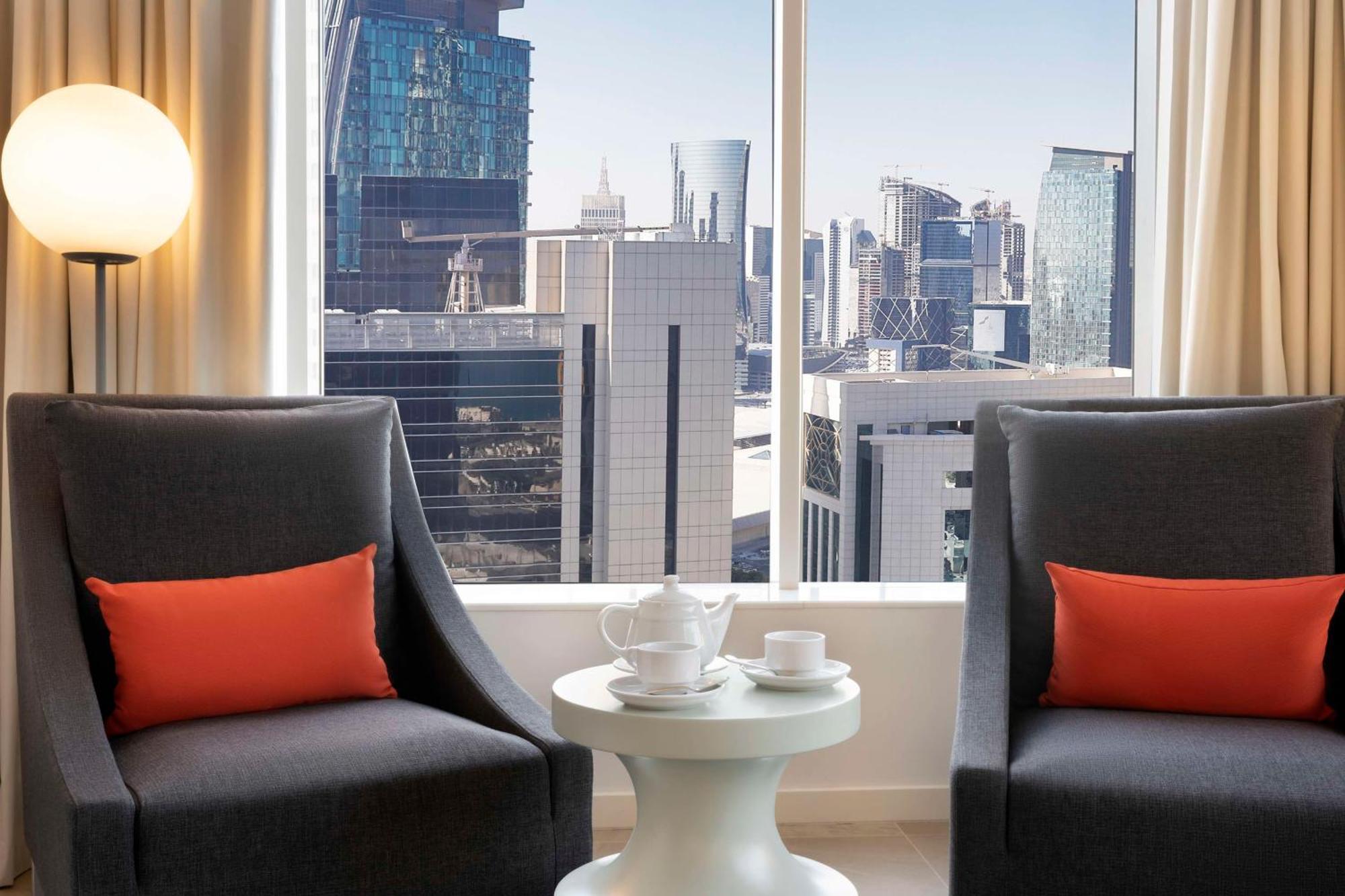 Aleph Doha Residences, Curio Collection By Hilton Luaran gambar View from a room