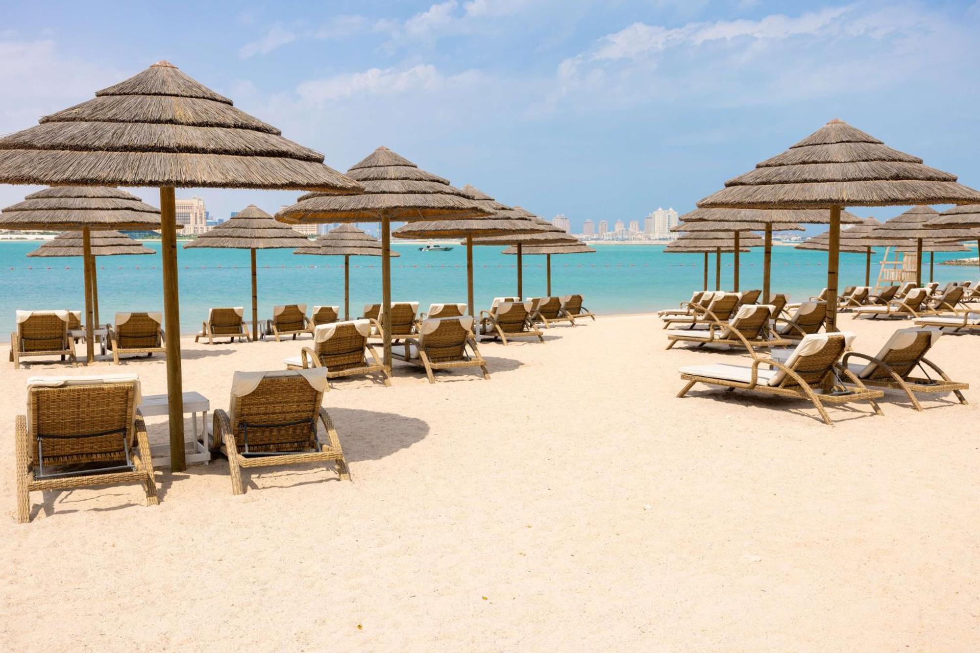 Aleph Doha Residences, Curio Collection By Hilton Luaran gambar Beach at Jumeirah Islands